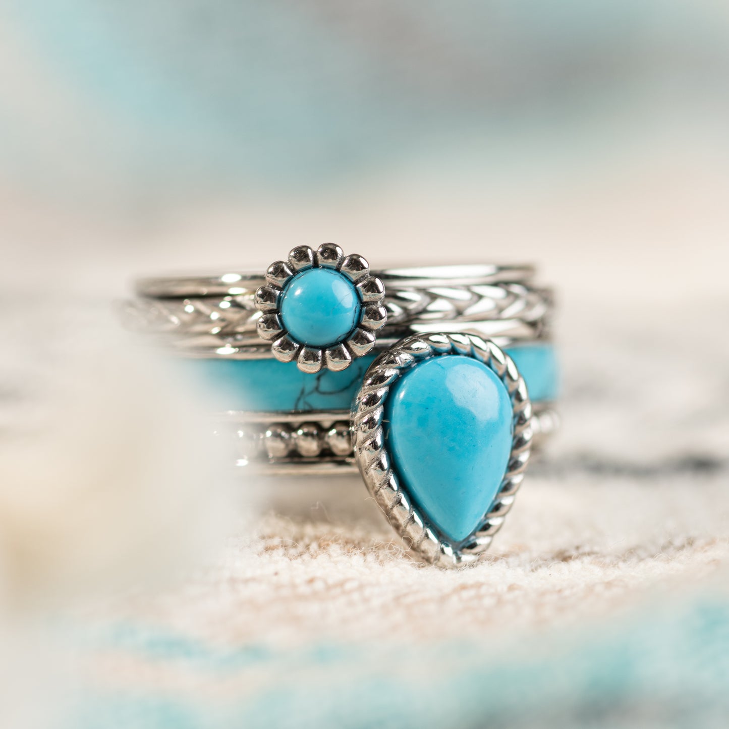 IXXXi turquoise magic ring