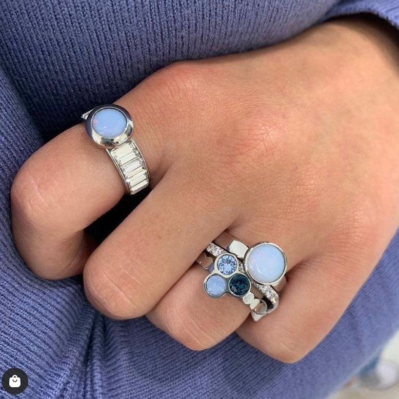 MelanO Twisted Trio Stone Blue - silver or Rose gold